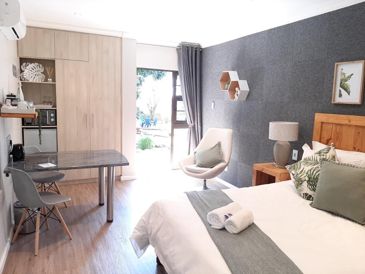 The Hillcrest Guesthouse 이스트런던 외부 사진