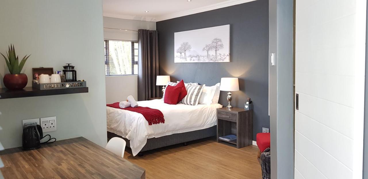 The Hillcrest Guesthouse 이스트런던 외부 사진